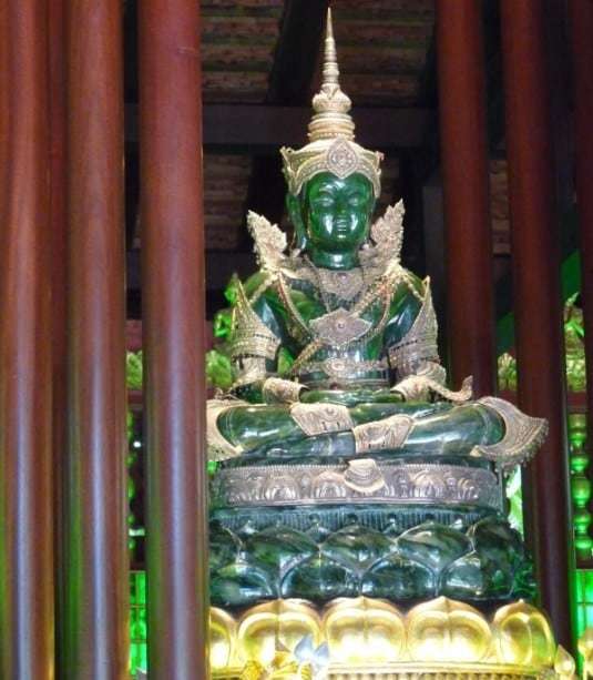 emerald-buddha- Wat Phra Kaew, Chiang Rai Emerald Buddha - Wat Phra Kaew, Chiang Rai